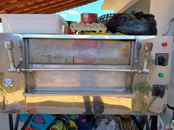 Forno Industrial (Pizzaria&Esfiharia)