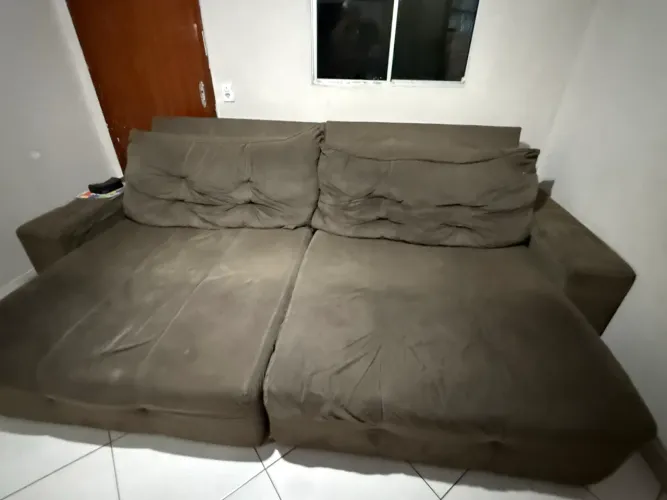 Sofá retrátil barato !