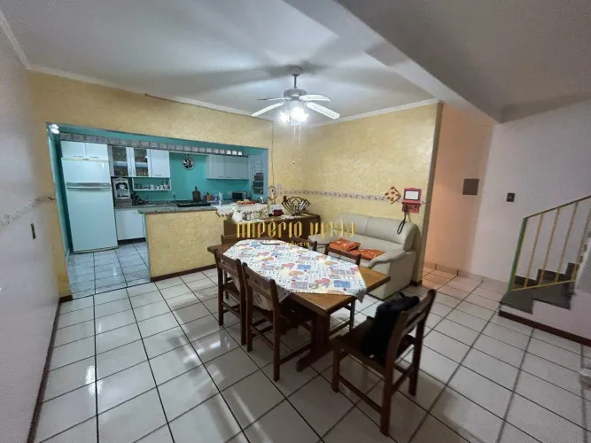 Casa á venda com quintal e Edícula Casa nos fundos , no bairro Boa vista, Suzano