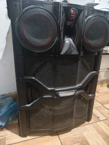 Par caixas de som LG xboom, muito potente até 4200 watts rms