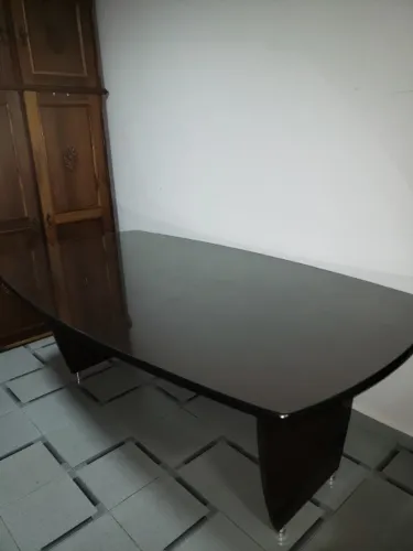 Mesa Grande de Reunião ou Janta Tabaco com Tampo de Vidro