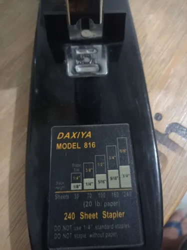 GRAMPEADOR DAXIYA MODELO 816. 240 FOLHAS