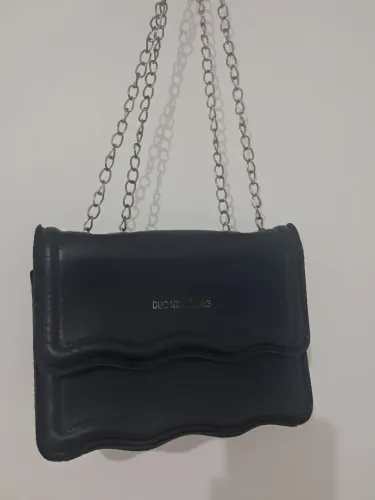 Bolsa bag pequena com alça longa