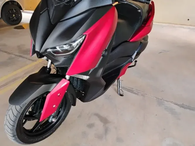 Vendo Yamaha Xmax 2021 250 ABS NOVÍSSIMA!!