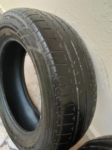 Pneus 185/65/15