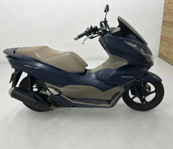 PCX 2023 nova, moto de garagem. 11 mil km MOTO NOVA ÚNICO DONO