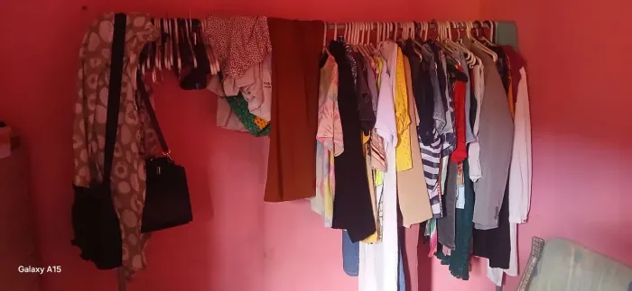 VENDO ROUPA P/ BRECHÓ