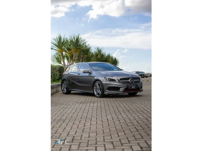 Mercedes-Benz A-250 2.0 TB Hatch 2015