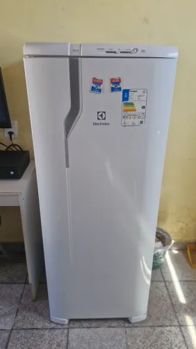 Geladeira Electrolux