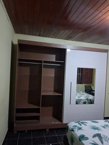 Vendo guarda roupa