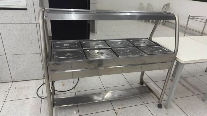 Vendo buffet 8 Cubas 