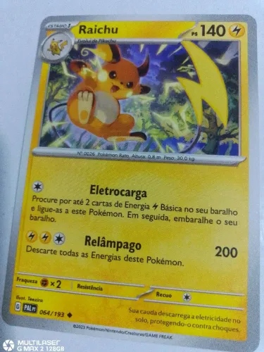 Carta pokémon Raichu original bem conservada 