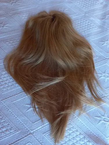 Prótese capilar feminina 