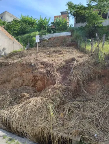 Jardim de Alá - Terreno com 250m2 (10 x 25)