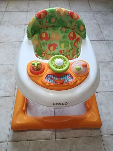 Andajar/Andador infantil Cosco