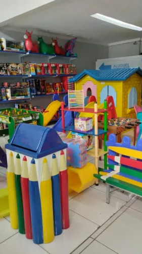 Brinquedos para brinquedoteca