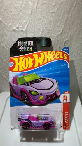 Hot wheels monster high