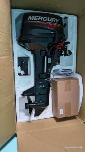 Vendo motor popa 9.9 Mercury zero