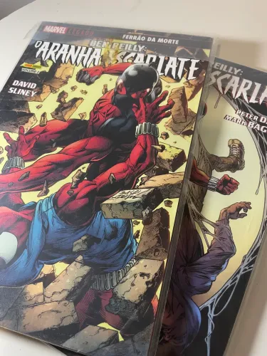 Aranha Escarlate HQ Vol. 1 e 2 | Panini Comics | Ótimo Estado