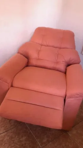 Poltrona reclinável Seminova