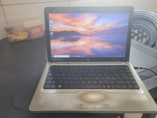 Notebook HP, G42, faço entrega e vai completo.