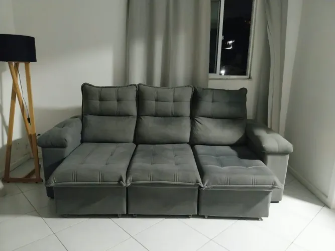 Sofá retrátil