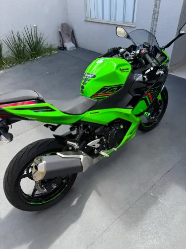 Ninja 400