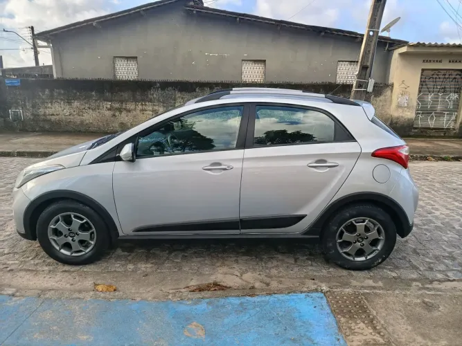 Hyundai HB20X Premium 1.6 Flex 16V Mec. 2014