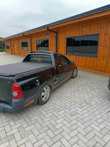 Chevrolet Montana 1.4 8V Conquest Econoflex 2P 2010