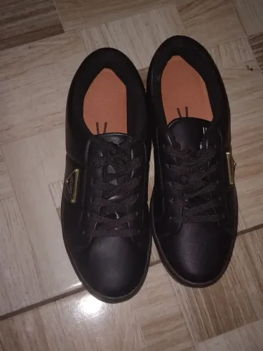 Tênis Casual Feminino Vizzano Preto Com Detalhe Metal - Tamanho 37