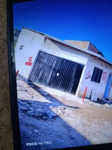 Portão 2 metros e 58 de largura é 3 metros e20 de altura