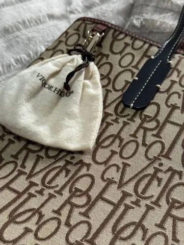 Bolsa Vitor Hugo  Nova Nova 
