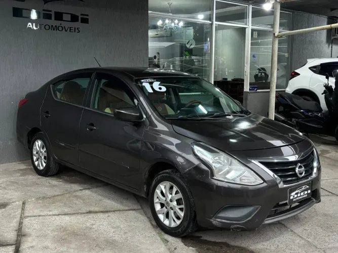 Nissan Versa SL 1.6 16V Flexstart 4P Mec. 2016