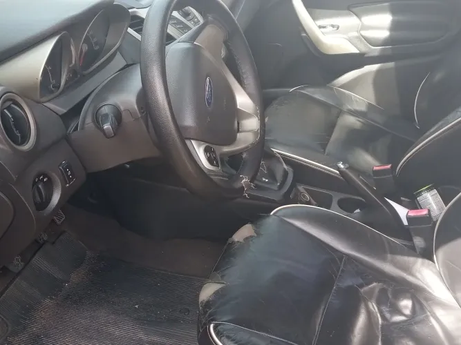 Ford Fiesta SE 1.6 16V Flex 5P 2012