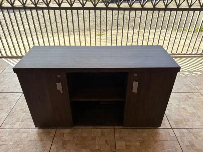 Armário baixo 2 portas 