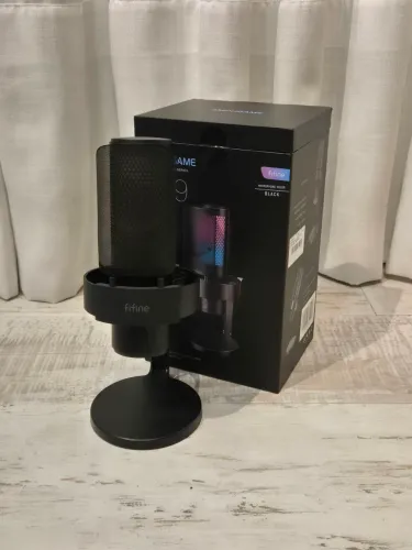 Microfone Fifine AmpliGame A9 USB-C RGB