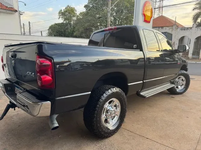 Dodge Ram 2500 H.duty 5.9 SLT 24V CD 4X4 Dies. 2009