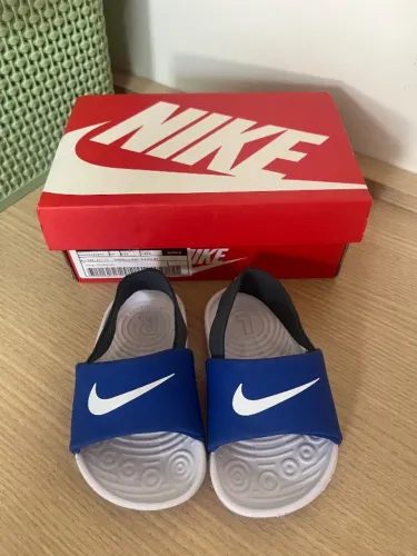 Sandália Nike