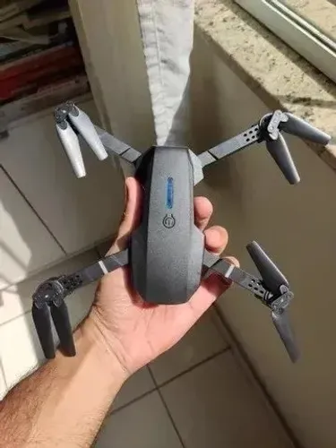 Drone E88 Pro com camera 4K - novo na caixa - filmagens e fotografias