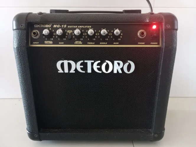 Amplificador Meteoro