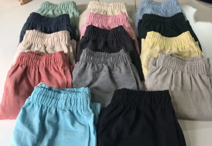 Bermuda masculina de linho para praia