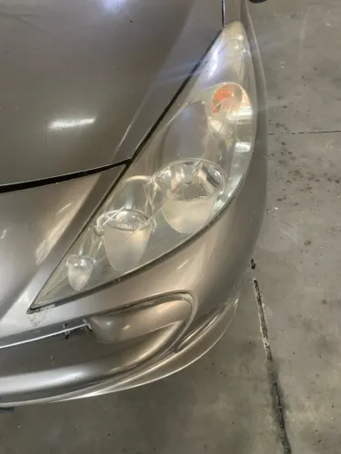 FAROL ESQUERDO PEUGEOT 207