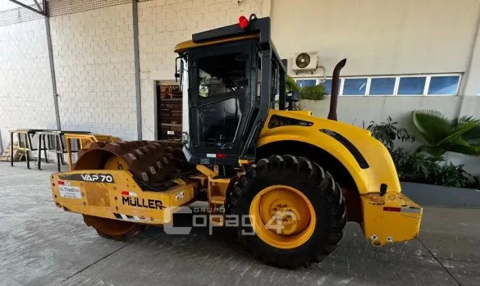 Rolo Compactador Muller VAP70 Ano 2014