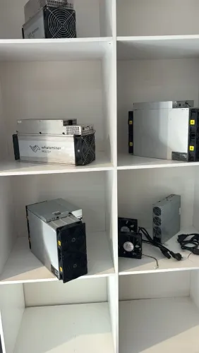 Mineradora de btc