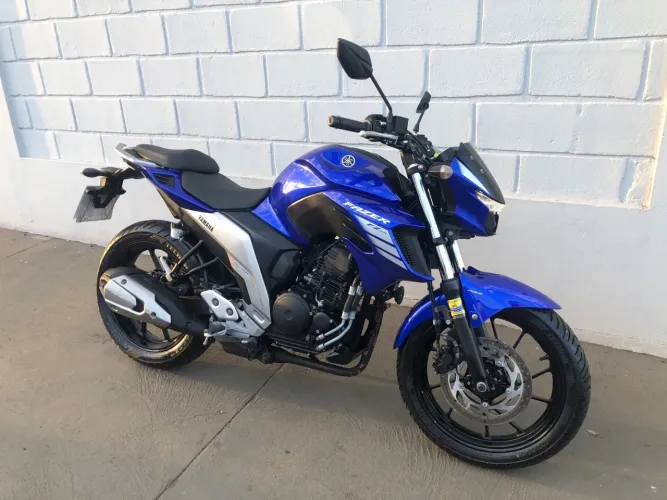 Vendo ou troco por Moto Yamaha Fazer Fz25 250 2022 c/ 2026 Pago