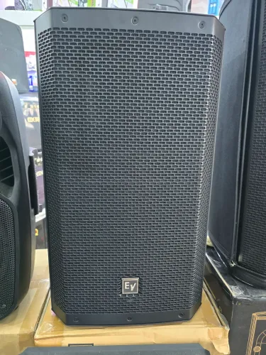 Caixa de Som EV (Electro-Voice) ZLX 15 G2