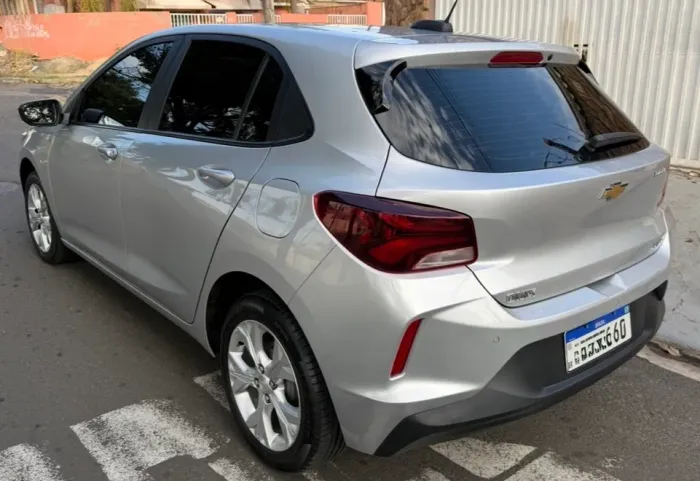 Chevrolet Onix Hatch LTZ 1.0 12V TB Flex Mec. 4P 2023