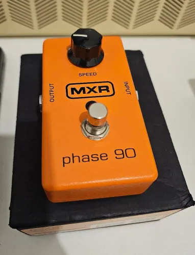 MXR Phase 90 - Pedal de Efeito