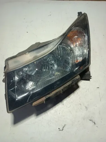 FAROL LADO ESQUERDO CHEVROLET CRUZE 2012 2013 2014