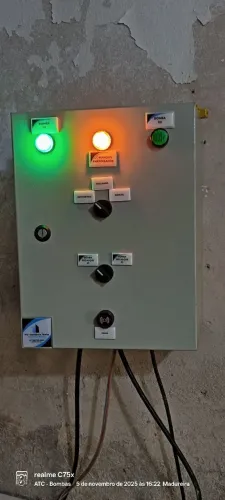 Quadro de comando para bomba